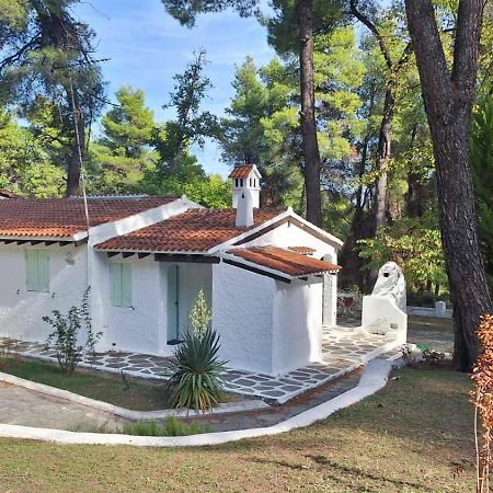 Villa Nefeli Sani  ภายนอก รูปภาพ
