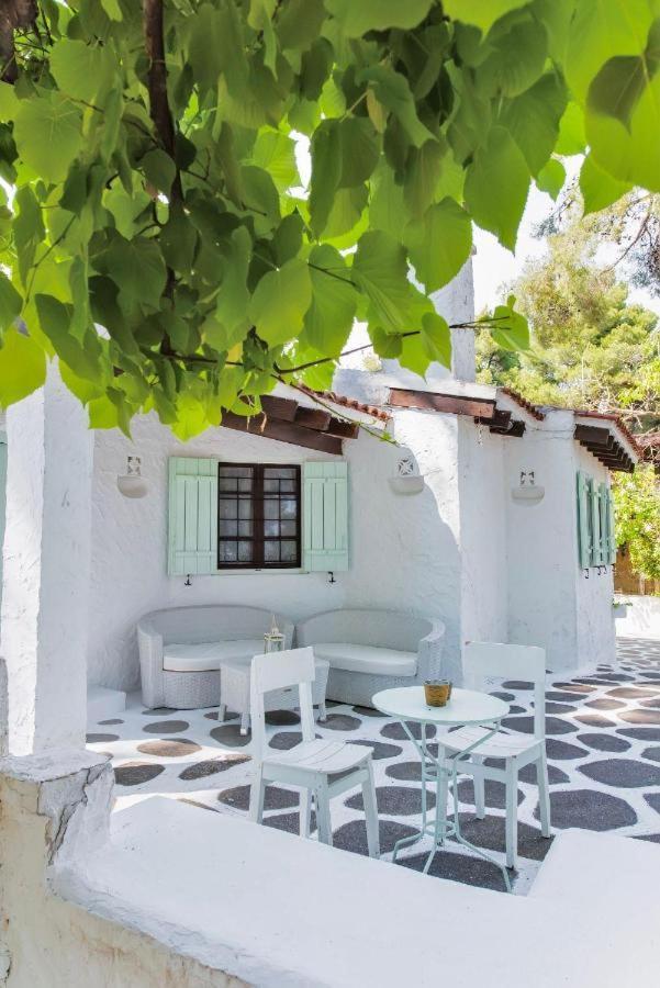 Villa Nefeli Sani  ภายนอก รูปภาพ